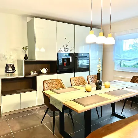 Mein Apartment, Forest View Mit Balkon Und Klima, Bis 10 Personen * バート・クロイツナハ