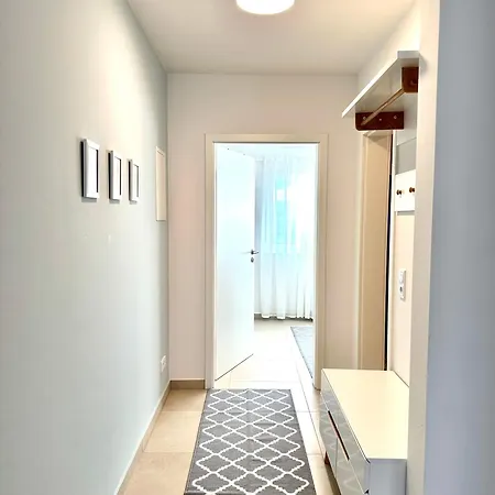 Mein Apartment, Forest View Mit Balkon Und Klima, Bis 10 Personen バート・クロイツナハ