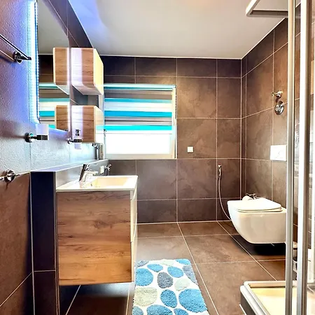 Mein Apartment, Forest View Mit Balkon Und Klima, Bis 10 Personen Lejlighed *