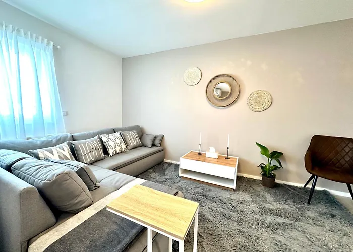 Mein Apartment, Forest View Mit Balkon Und Klima, Bis 10 Personen バート・クロイツナハ