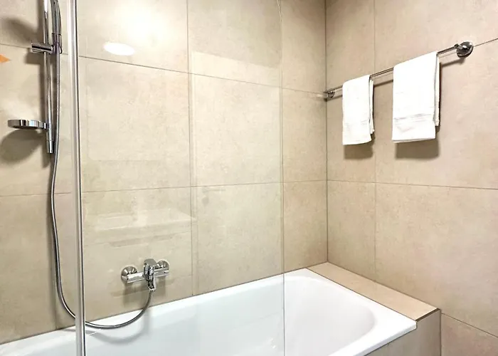 Mein Apartment, Forest View Mit Balkon Und Klima, Bis 10 Personen