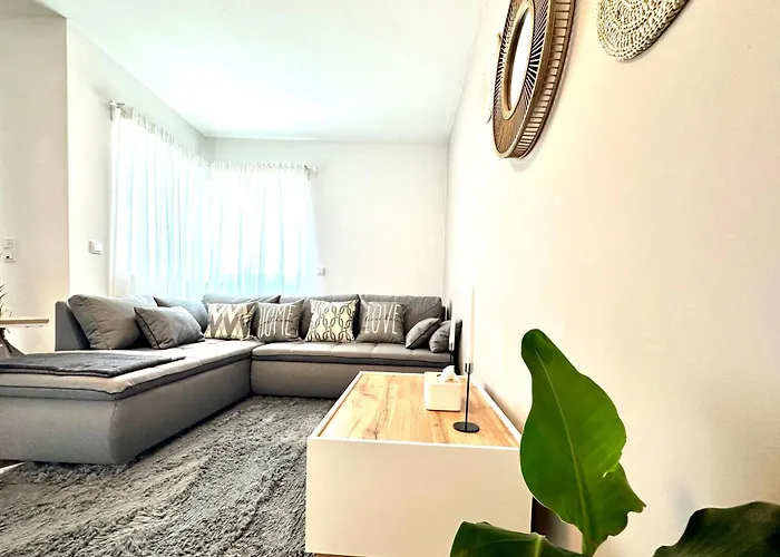 Mein Apartment, Forest View Mit Balkon Und Klima, Bis 10 Personen アパート *