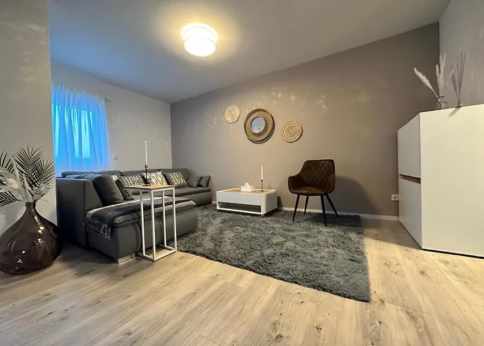 Mein Apartment, Forest View Mit Balkon Und Klima, Bis 10 Personen Διαμέρισμα