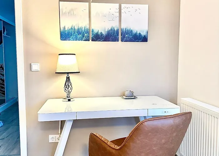 Mein Apartment, Forest View Mit Balkon Und Klima, Bis 10 Personen * バート・クロイツナハ